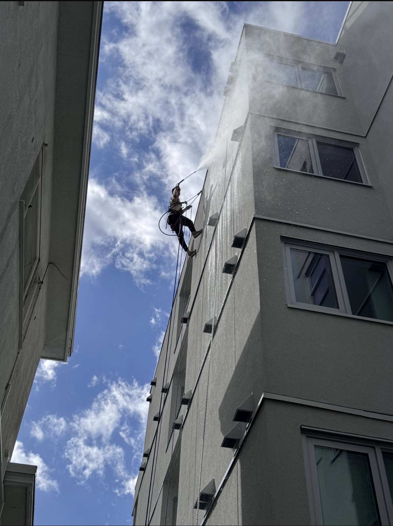 Pressure washing service in progress